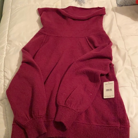 Free People Echo Beach Pullover in Magic Orchid - Picture 4 of 8